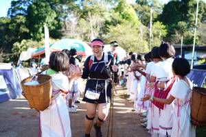 BIB: 3358
                            <button type="button" onclick="openModal(19050639)" class="btn btn-primary btn-sm float-right btn-popup" data-toggle="modal" data-target=".modal-high-quality">
                        <i class="fas fa-shopping-cart"></i> Add to Cart
                    </button>
                                            <button type="button" onclick="isThisMe(19050639, true)" class="btn btn-success btn-sm float-right btn-popup btn-isme hidden" data-toggle="tooltip" data-placement="bottom" title="นี่คือรูปของคุณใช่ไหม คลิกที่นี่เพื่อเอาเข้าอัลบั้ม">
                        <i class="fas fa-plus"></i> Add to album
                    </button>
                    <button type="button" onclick="isThisMe(19050639, false)" class="btn btn-warning btn-sm float-right btn-popup btn-isnotme hidden">
                        <i class="fas fa-ban"></i> Remove from album
                    </button>